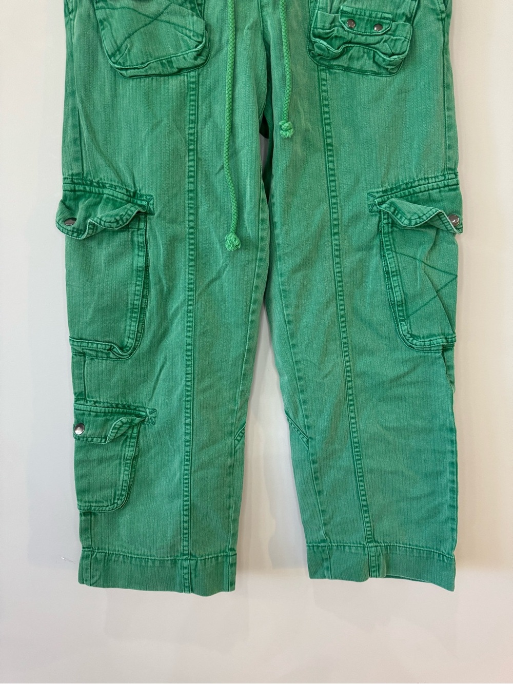 Free People Tahiti Green low Rise Wide Leg Cargo Pocket Pants Size XS - Picture 4 of 14